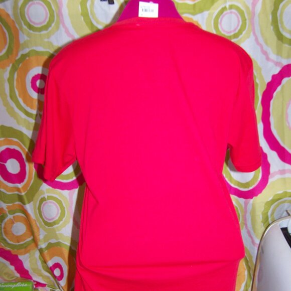 The Office NWT Christmas SS T-Shirt Sz M - Picture 5 of 6